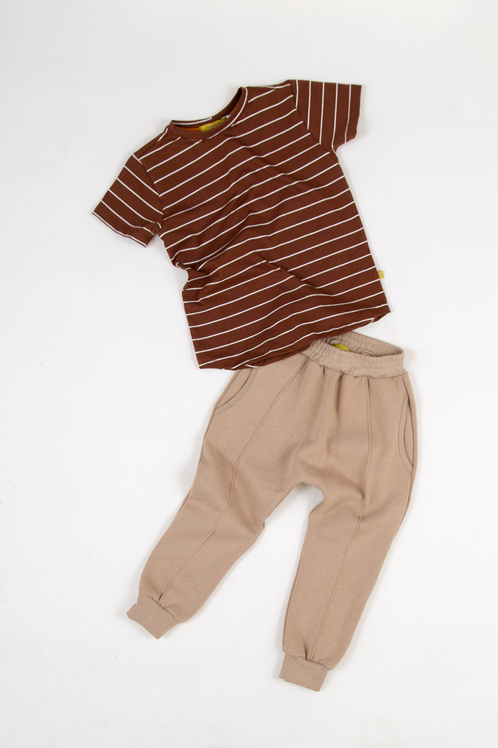Camiseta Listrinha Chocolate